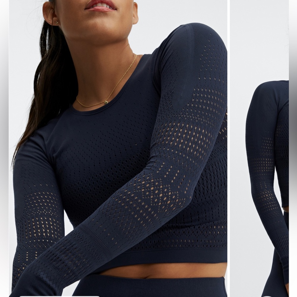 Fabletics Sculptknit Top - image 1